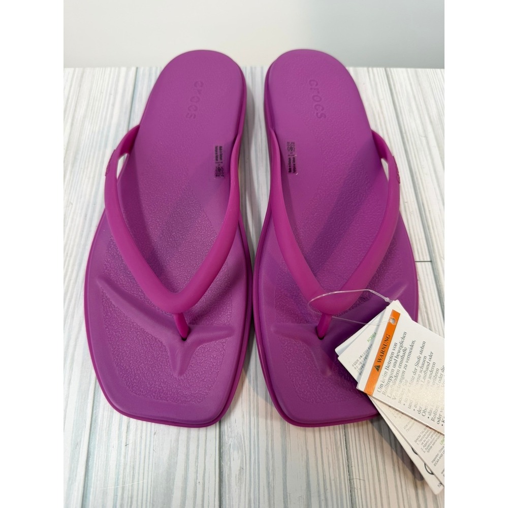 Crocs Miami Flip Sandals Women's 9 Purple Square Toe Thong Flip Flop Summer Shoe
